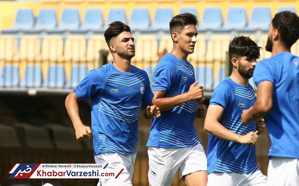 مدافع استقلال ساز جدایی کوک کرد