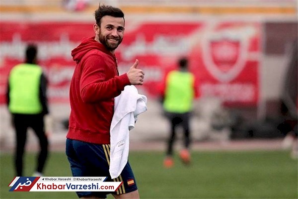 مجبور شدم از پرسپولیس شکایت کنم