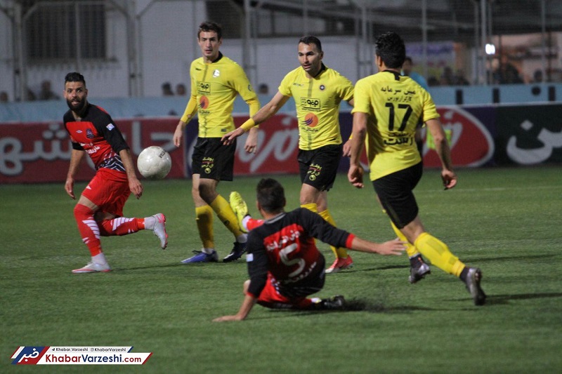 ۳ بازیکن سپاهان بازی با شهرخودرو را از دست دادند