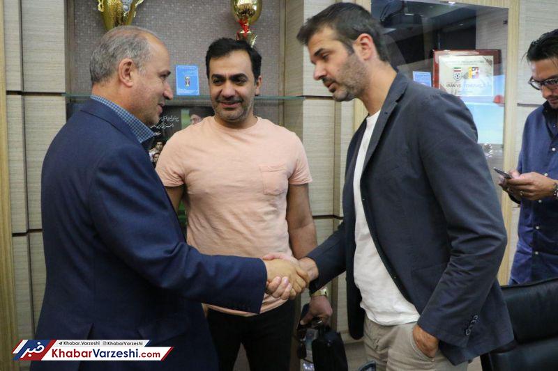 استراماچونی را هواداران به استقلال برگرداندند