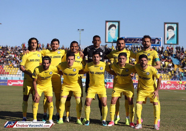 یک منشی سرپرست پارس جنوبی شد!