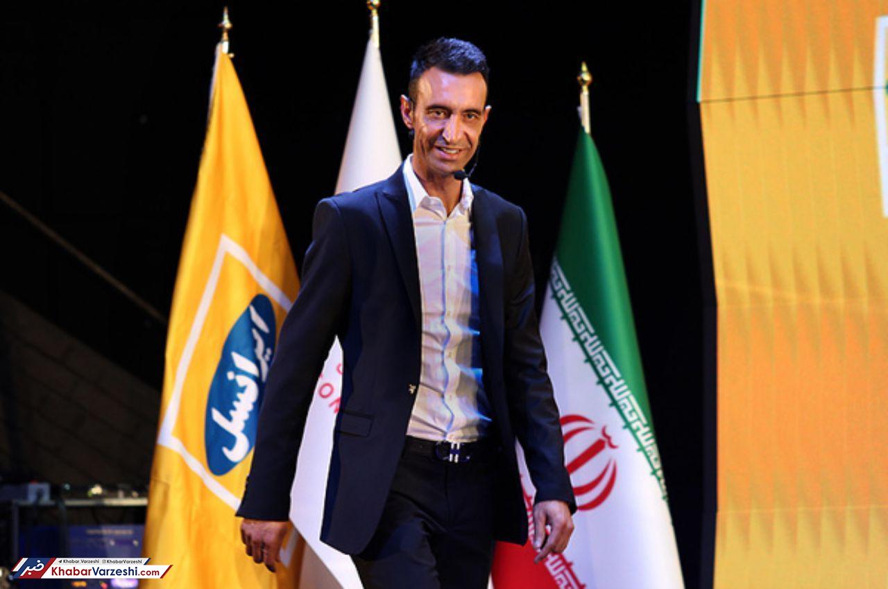 آقای گل استقلال سرمربی سرخپوشان شد