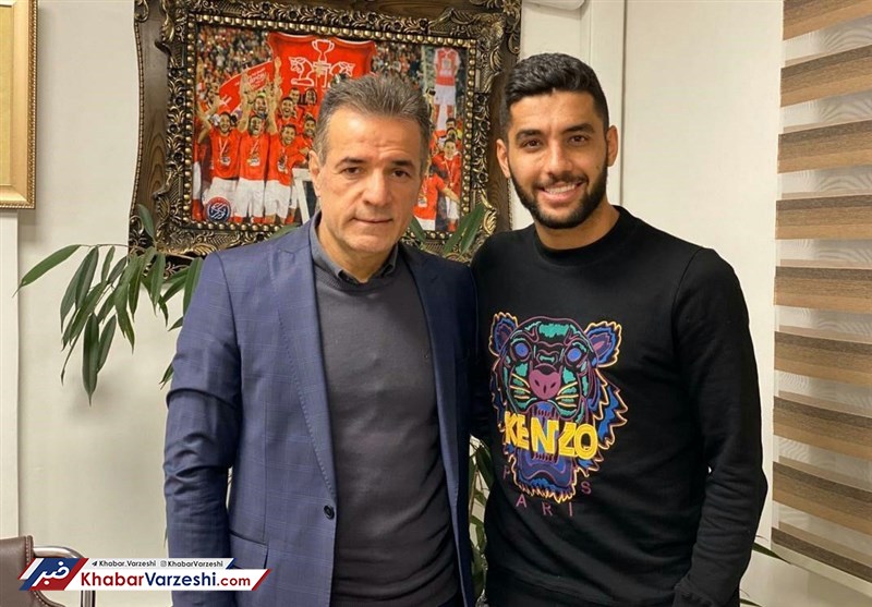 جلسه انصاری‌فرد با مهاجم پیشین پرسپولیس