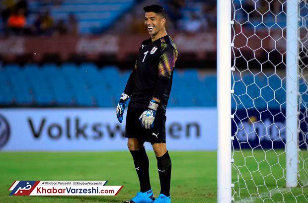 ستاره خط حمله بارسا دروازه‌بان شد!