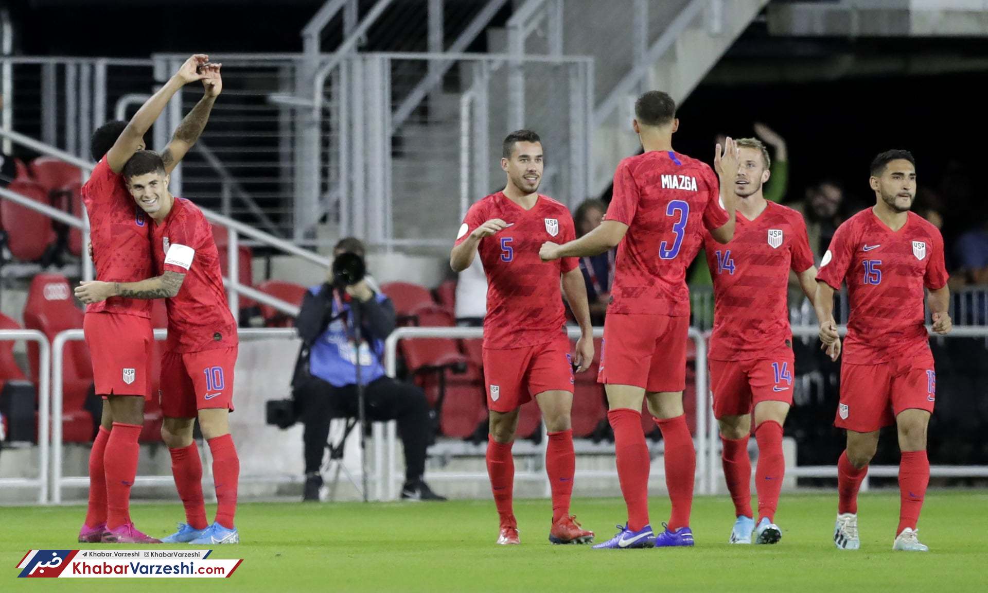 ترس آمریکایی‌ها به فوتبال رسید