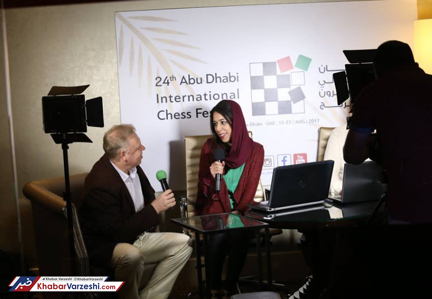 واکنش پدر شهره بیات به عکس‌های منتشر شده از دخترش