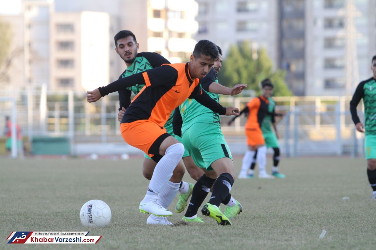 گزارش تصویری| برتری پرگل نساجی مقابل شهرداری بندرعباس در دیدار تدارکاتی