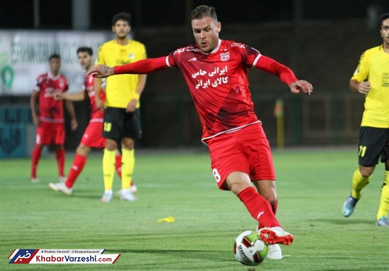 سفر چندجانبه نمایندگان پرسپولیس به امارات