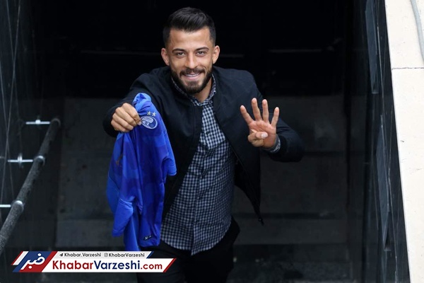 آقاخان: با عشق استقلال را انتخاب کرده بودم و به فکر بازگشت هستم