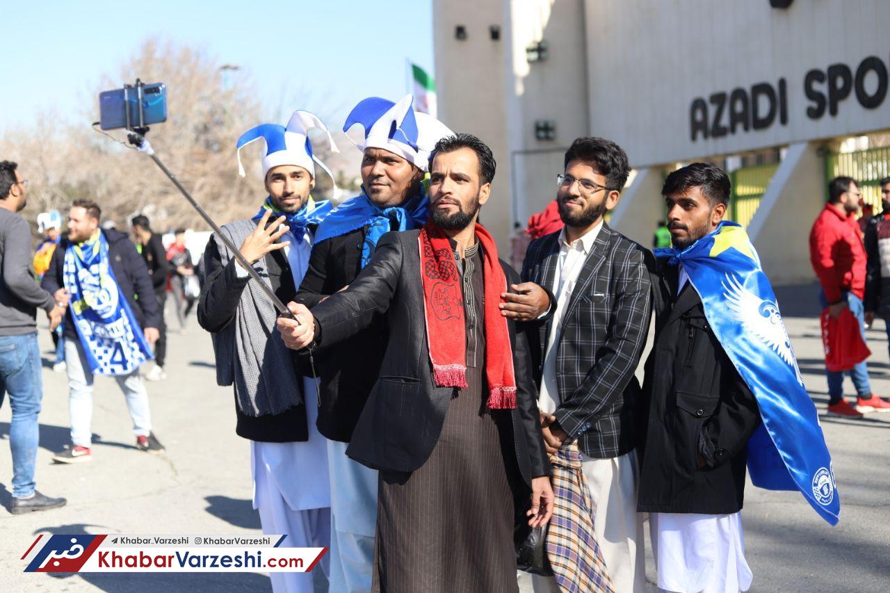 گزارش تصویری| حواشی قبل از دربی پایتخت در ورزشگاه آزادی