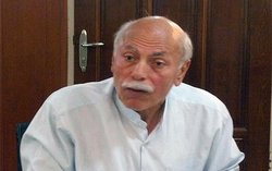 مدیریت استقلال کجاست؟