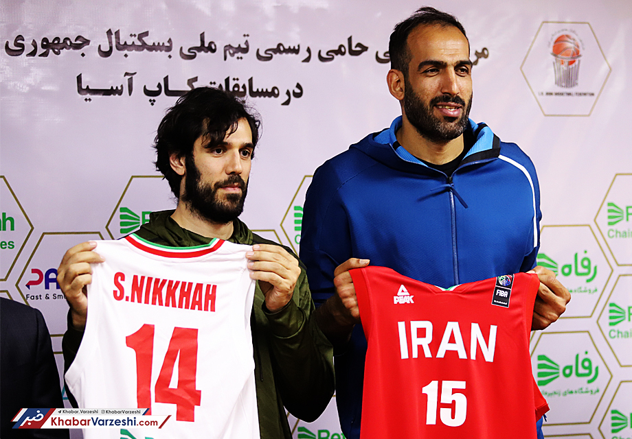 گزارش تصویری| مراسم رو نمایی از لباس تیم ملی بسکتبال