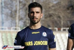 همتی: به عشق مردم جم درباره پول حرفی نزده‌ایم