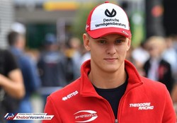 شوماخر: نام پدرم تضمین کننده موفقیت من نیست