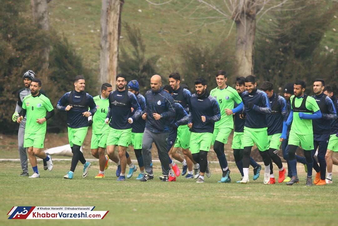 اختلاف نظر بازیکنان استقلال در مورد منزوی