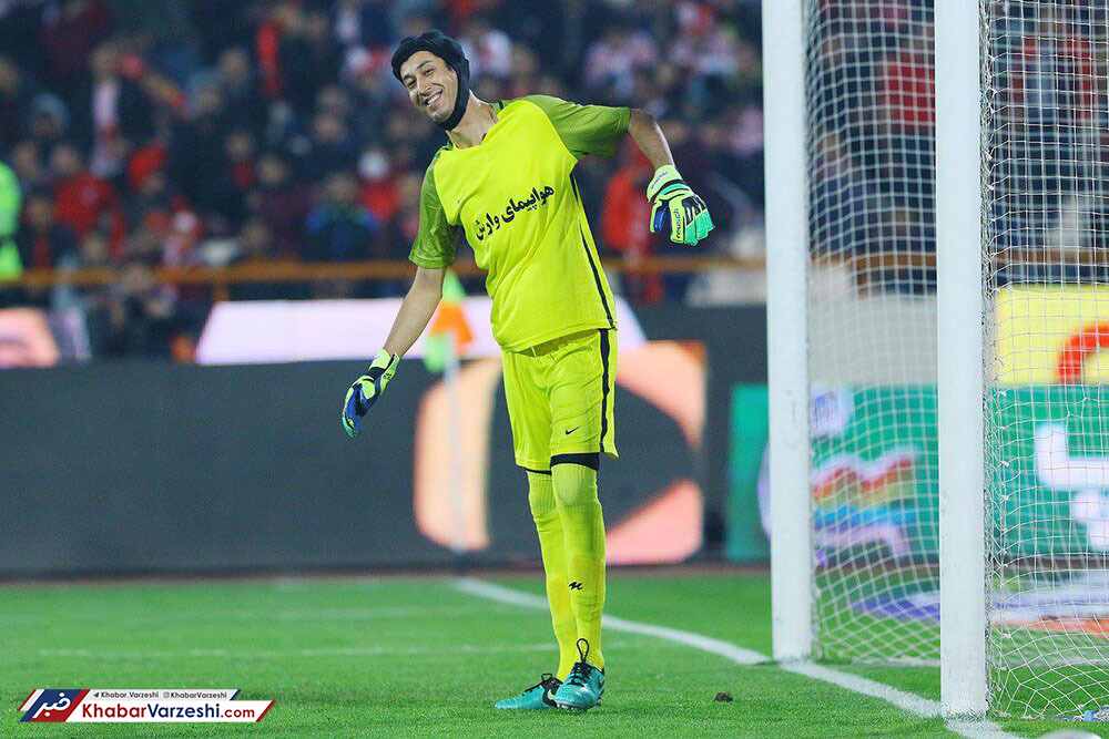 ستاره‌های سریال «پایتخت» آبی هستند یا قرمز؛ هما حق ندارد پرسپولیسی باشد!