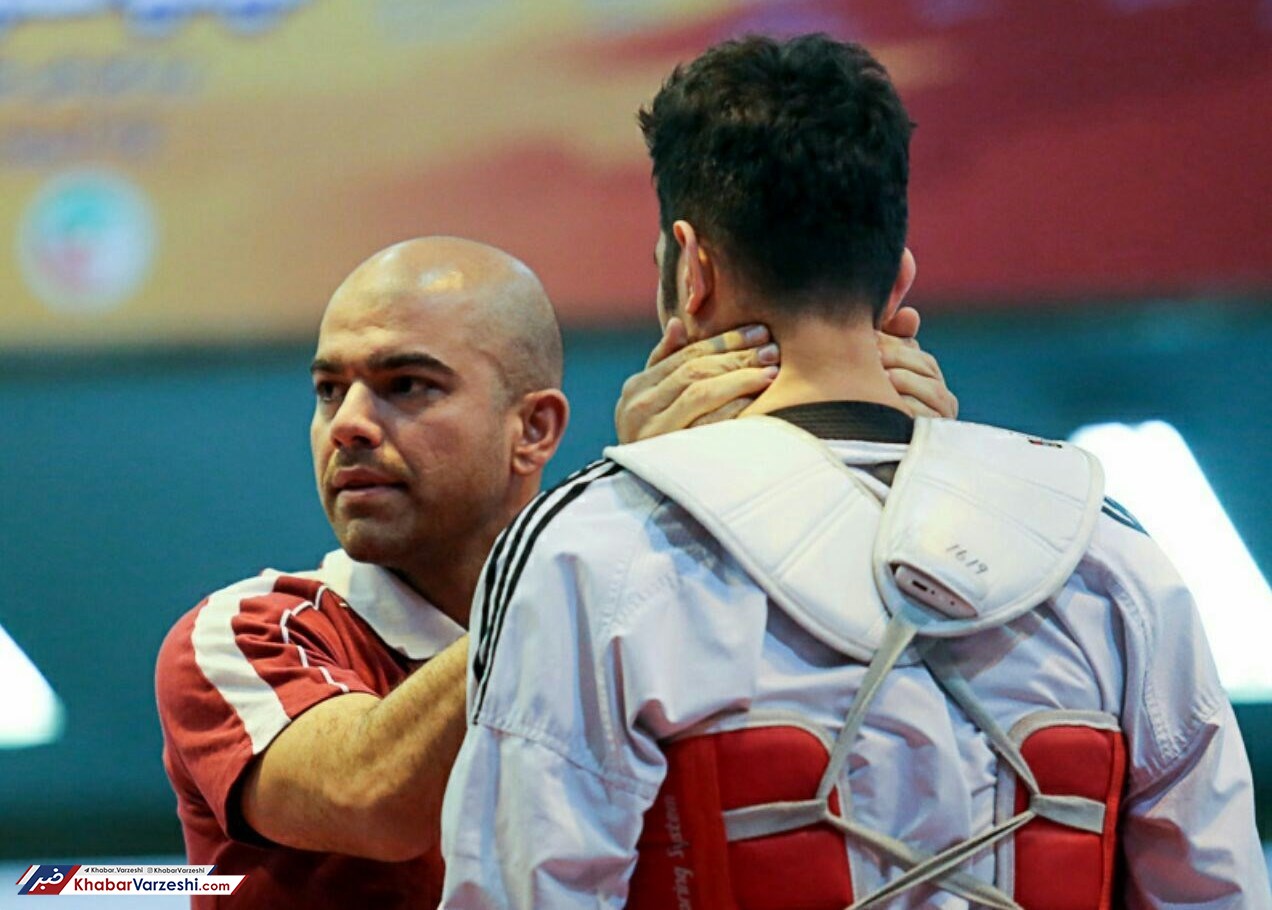 کرمی: دوست‌ داشتم بزرگان پرسپولیس به مشکل میان قلیچ و مکانی ورود می‌کردند