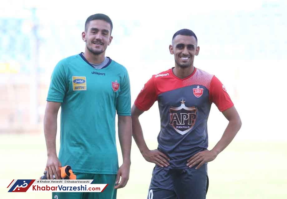 روستایی: بعضی‌ها غیرحرفه‌ای و بچگانه حرف می‌زنند