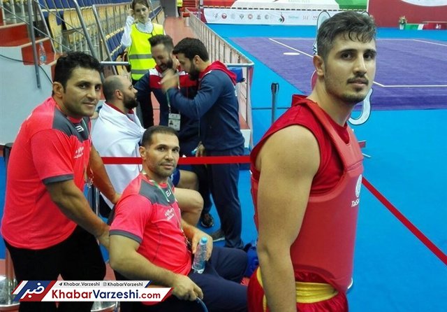 سیاسیون با رانت وارد مدیریت ورزش می‌شوند