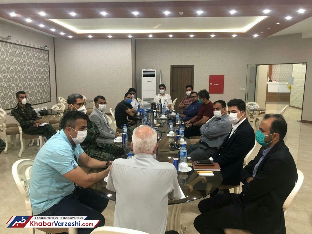 عکس| جلسه هماهنگی در بوشهر بدون حضور استقلالی‌ها