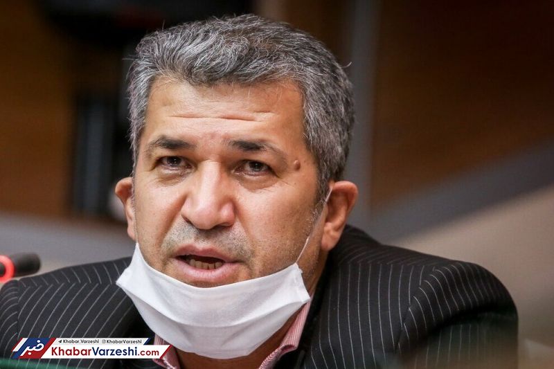 رغبتی: گل‌محمدی تهدید به استعفا نکرده