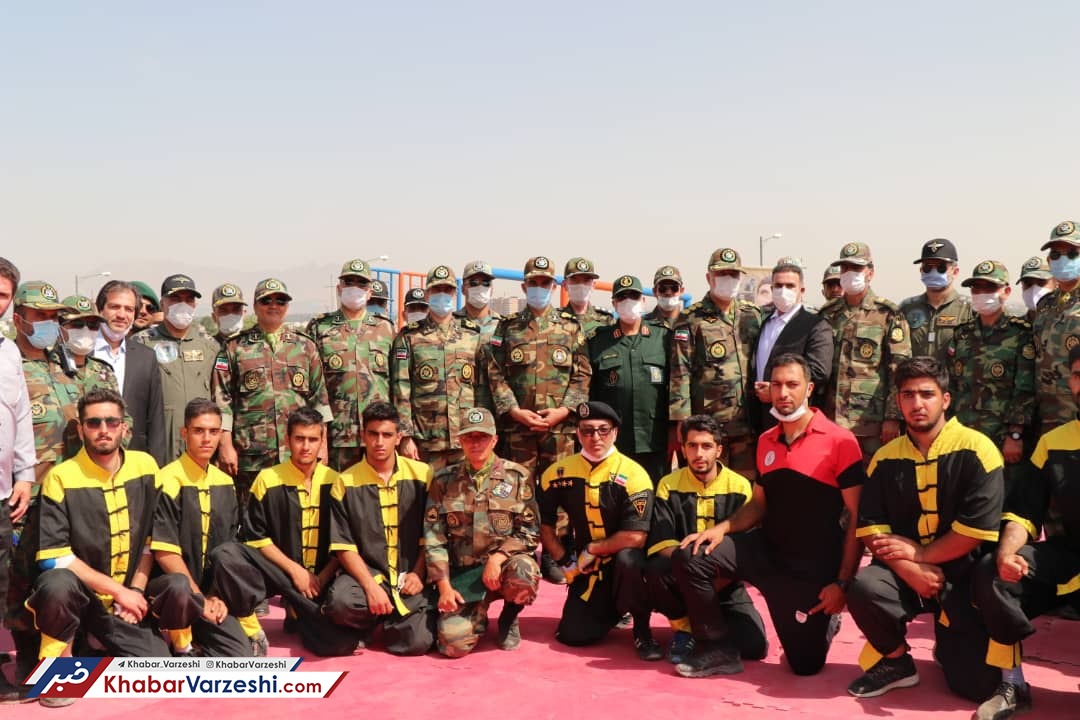 میدان موانع پنج گانه نظامی در گروه ۴۴ توپخانه نیروی زمینی ارتش افتتاح شد