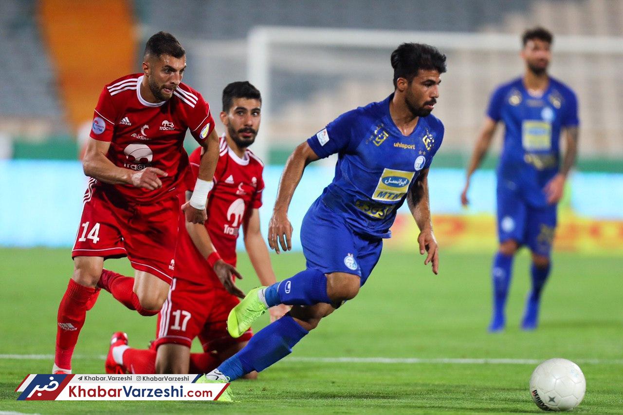 دشتی: استراماچونی هم در ۵-۶ بازی اول خوب نتیجه نگرفت