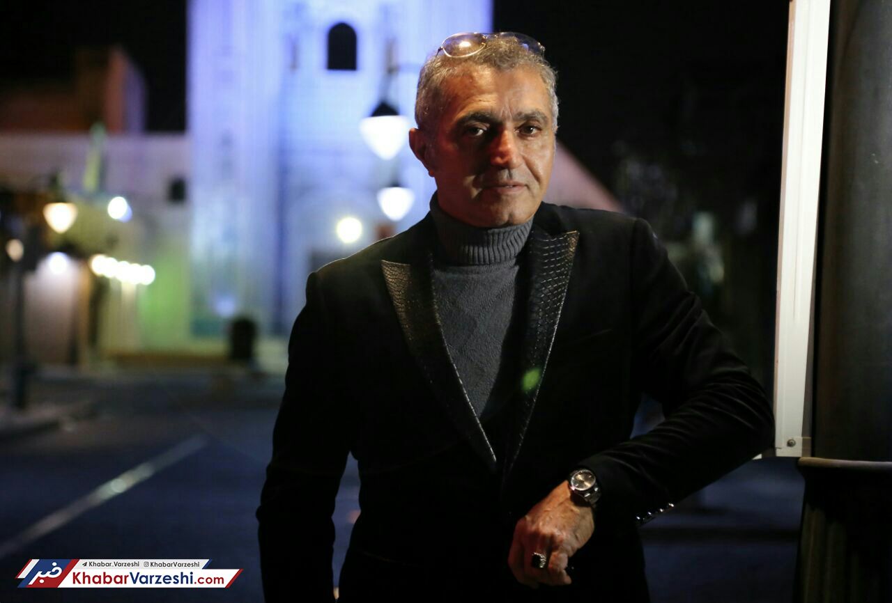 حمایت خواننده مشهور از خبرنگار ورزشی