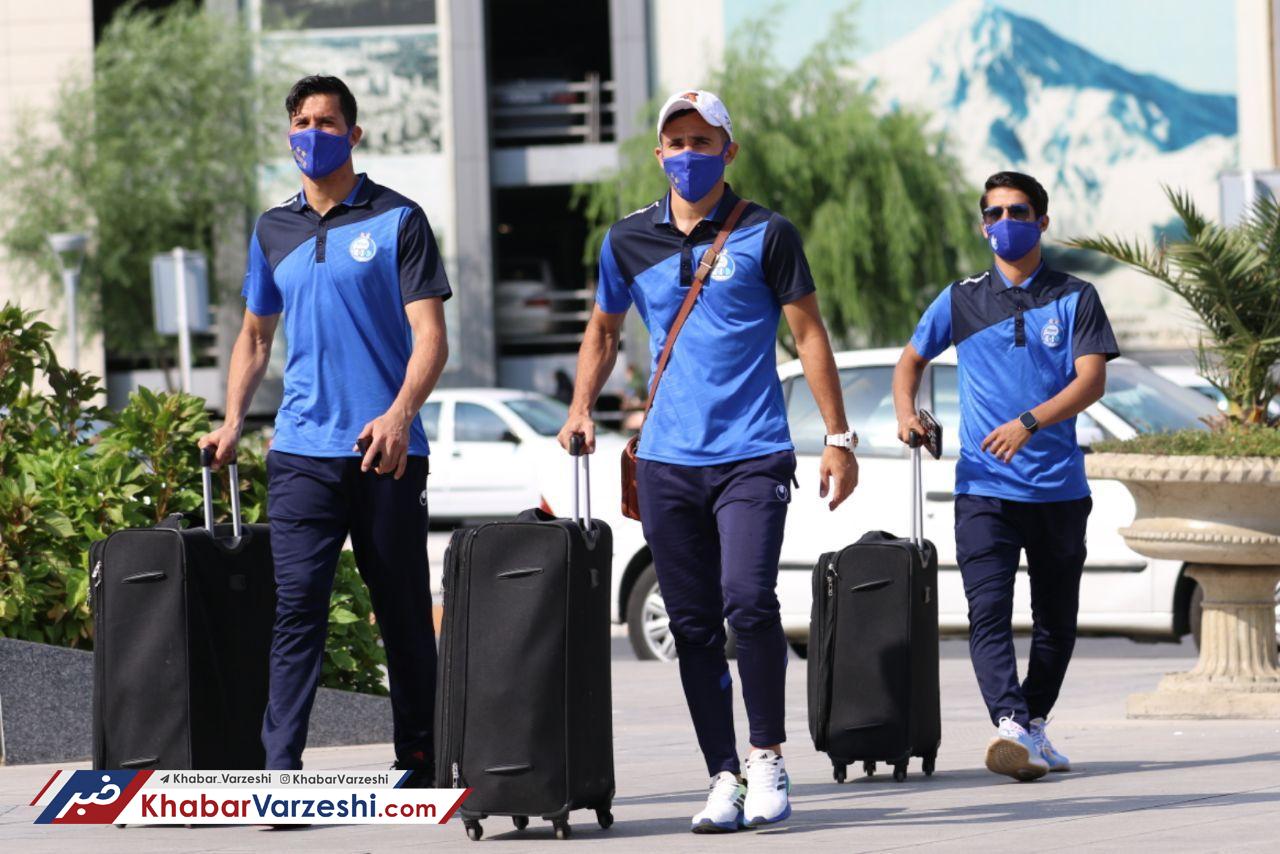 گزارش تصویری| سفر کاروان تیم فوتبال استقلال با پرواز اختصاصی به عسلویه