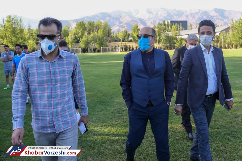 اولتیماتوم سرپرست استقلال به منتقدان