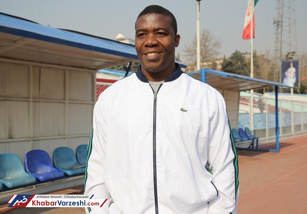 کولی: استقلال همان ابتدا حقوقم را می‌داد، کار به شکایت نمی‌کشید