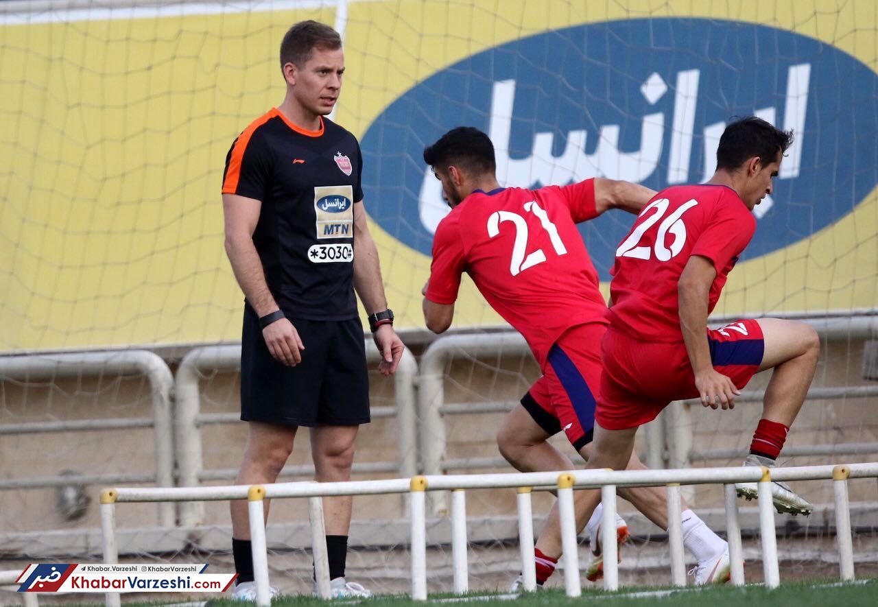 پرونده شکایت یکی از مربیان پرسپولیس بسته شد