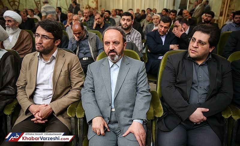 زمانی: بازیکن خریدن بدون مربی پول دور ریختن است