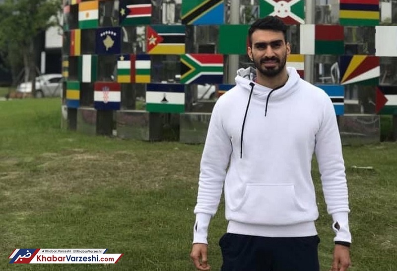 پناهنده نشدم، رئیس‌جمهور بلغارستان اقامتم را داد