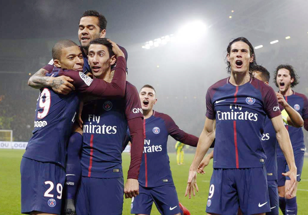 Орлеан псж. Орлеан псж. Айнтрахт ф — барселона футбол фото. Хуан бернат псж 2023. Орлеан псж.